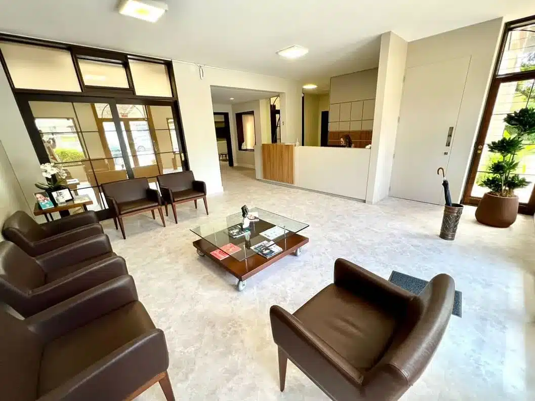 cirurgia-plastica-Dr-Fabiano-Yaguchi-joinville05-02